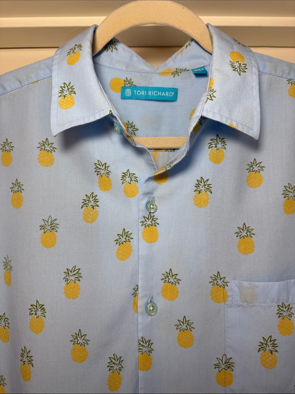 Tori Richard Light Blue Short-Sleeve Pineapple Print Button-Up Shirt Size L